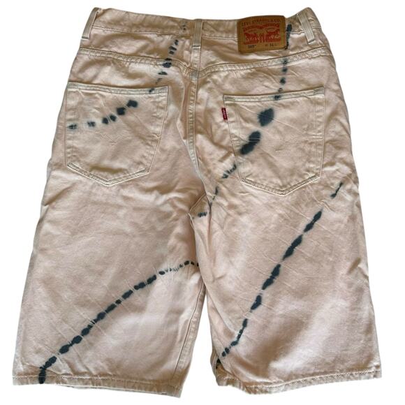 Levi's Shorts Men Size 31 Tie Dye Hippy Summer Festival Concert Travel Packable - Picture 2 of 8